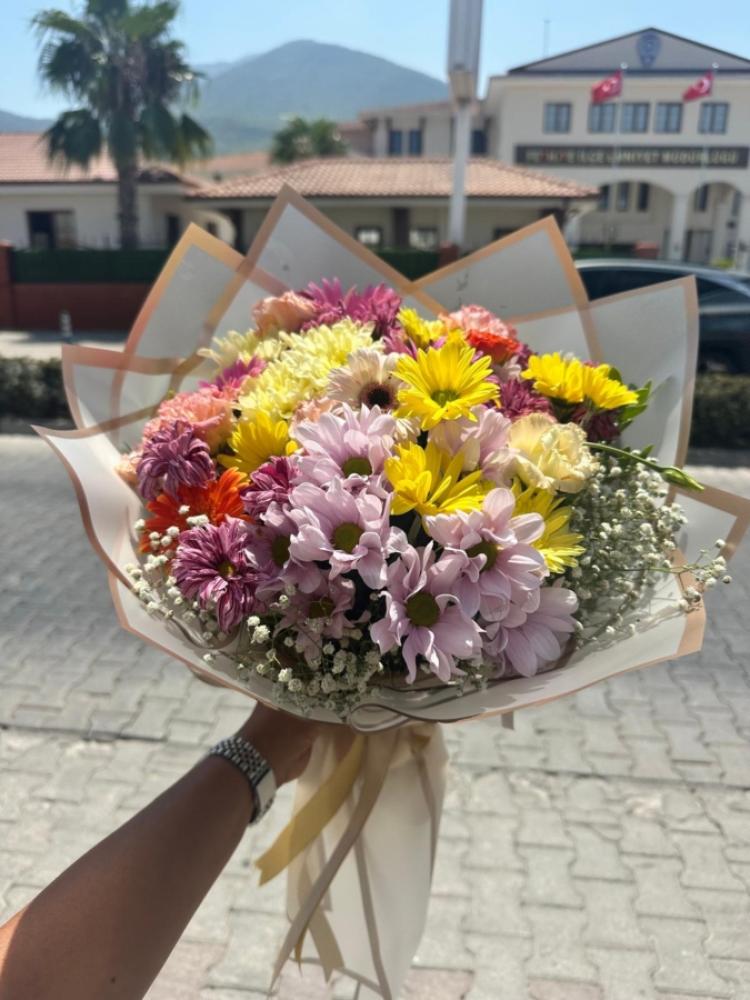 Renkli Papatya Buketi