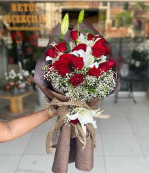 Lilyum Gül Buketi